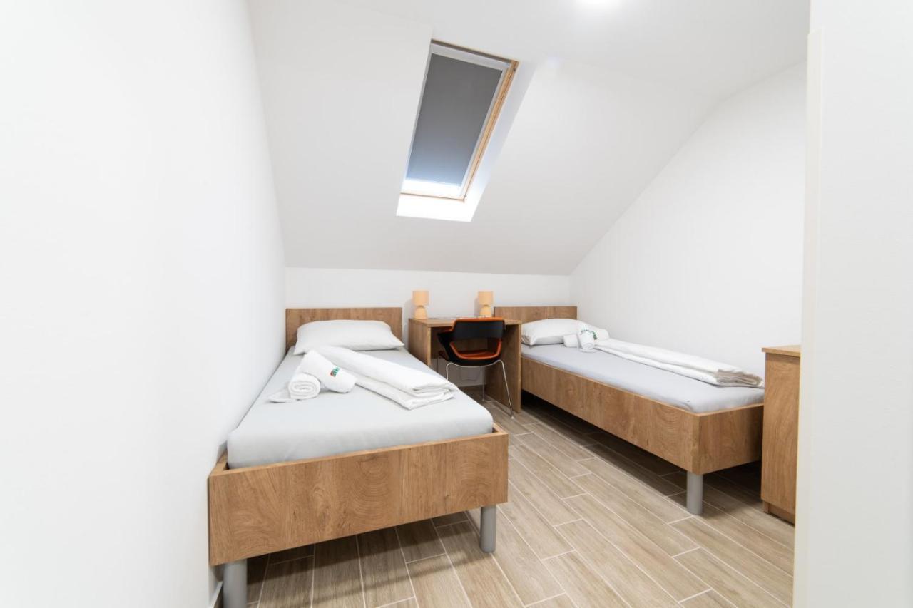 Apartmani Spoljar Zupanja Eksteriør billede