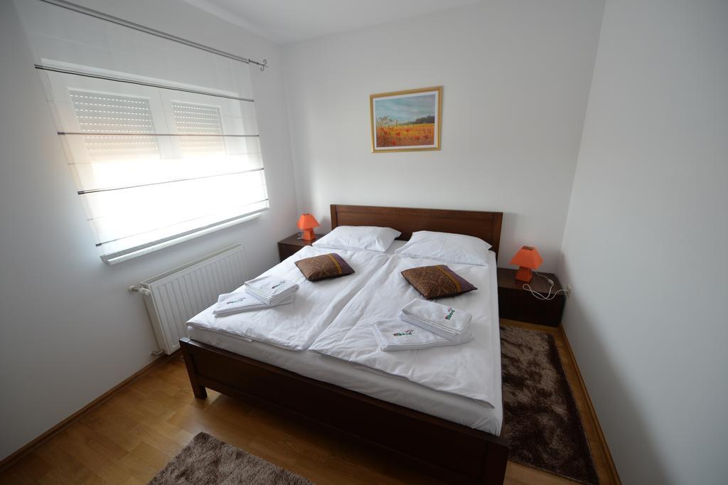 Apartmani Spoljar Zupanja Eksteriør billede