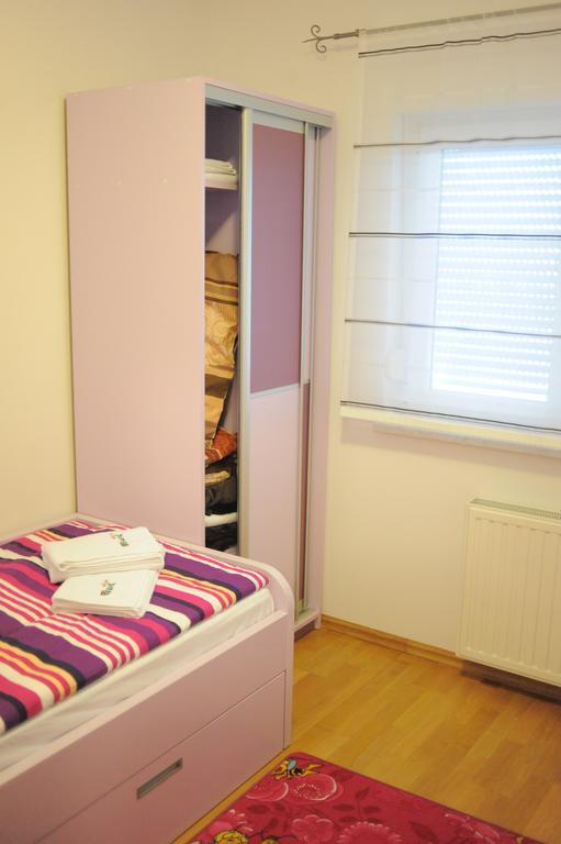 Apartmani Spoljar Zupanja Eksteriør billede